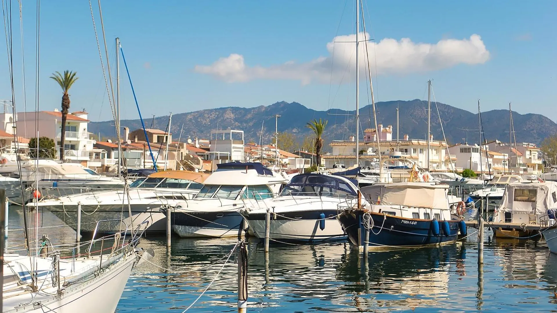 Apartman Welcs Apartamento 059 Emp Frente Al Canal Con Terraza Empuriabrava